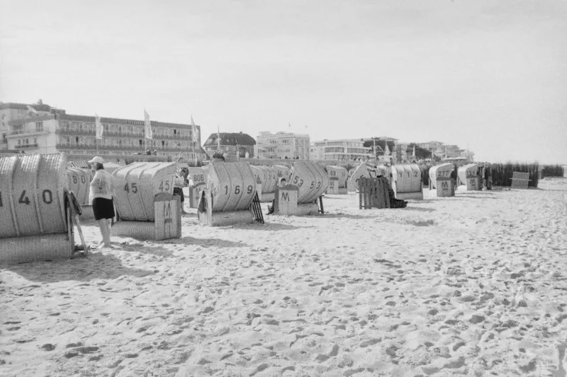 Seaside Diversions and Saturday Nights: A Century of Leisure in Ogunquit, Maine